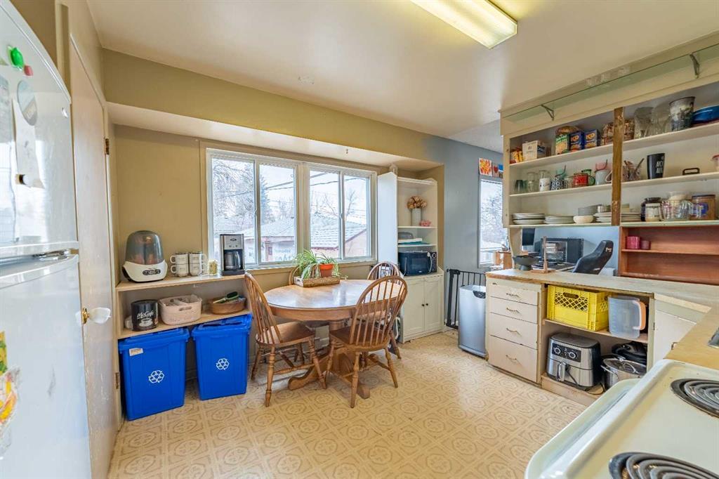 Picture for 424 Tavender Road NW