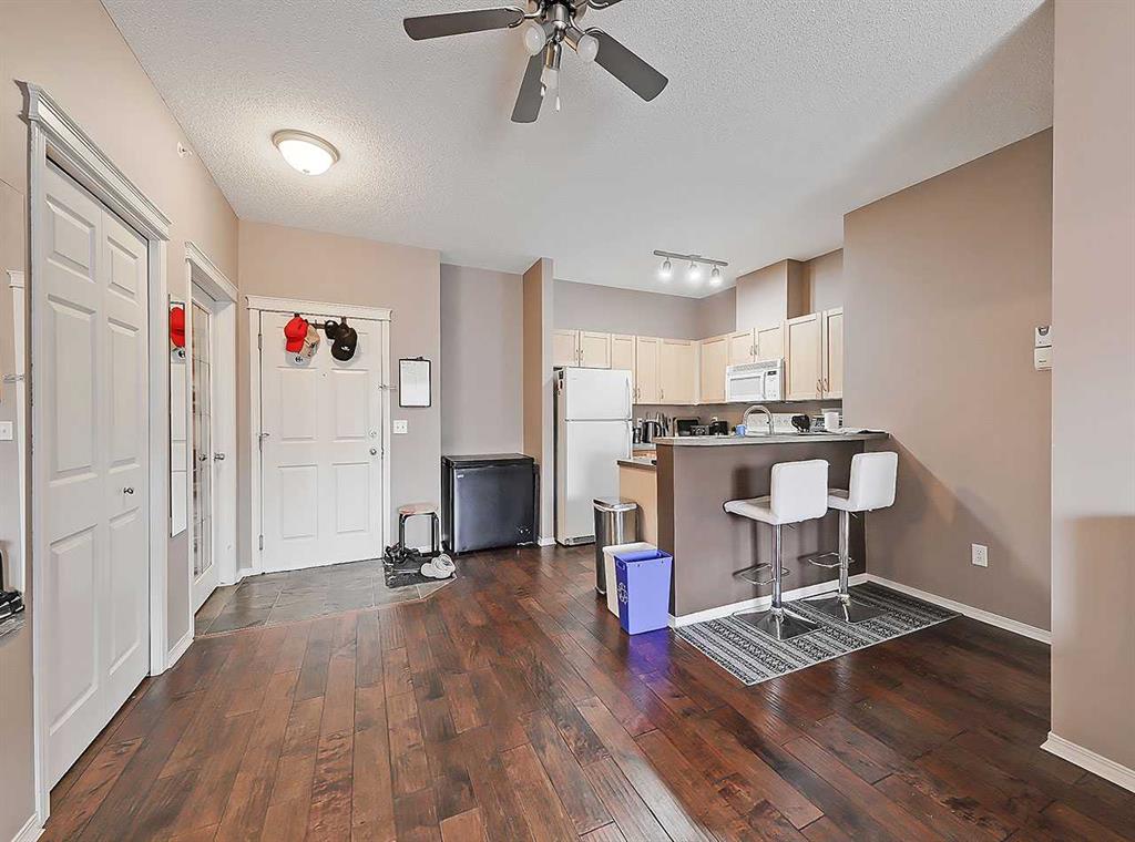 Picture for 2313, 70 Panamount Drive NW