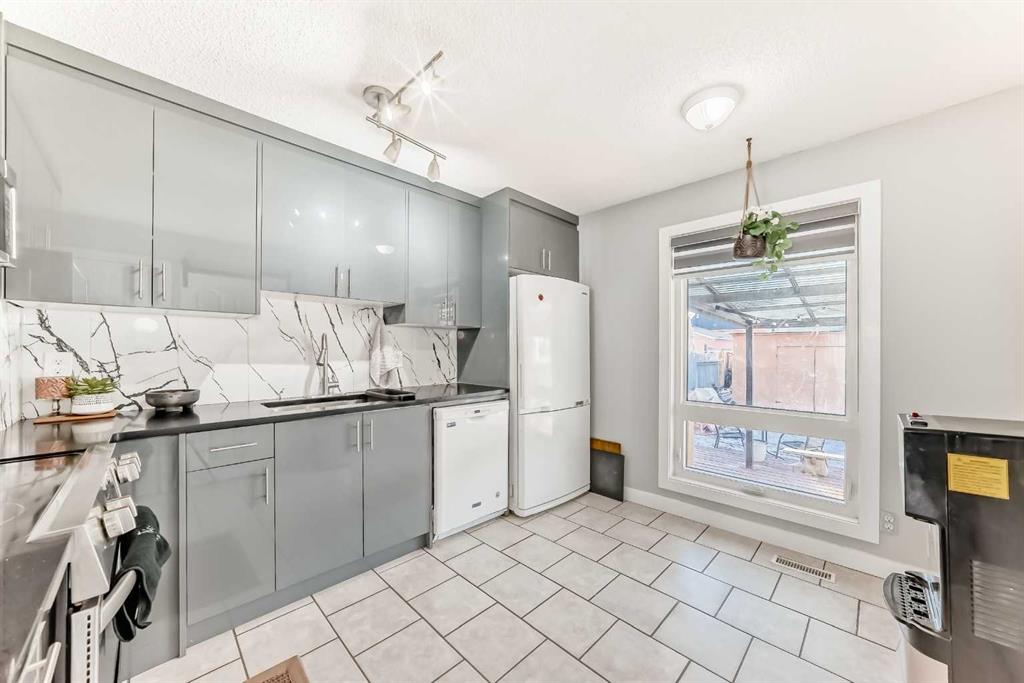 Picture for 78 Martinview Crescent NE