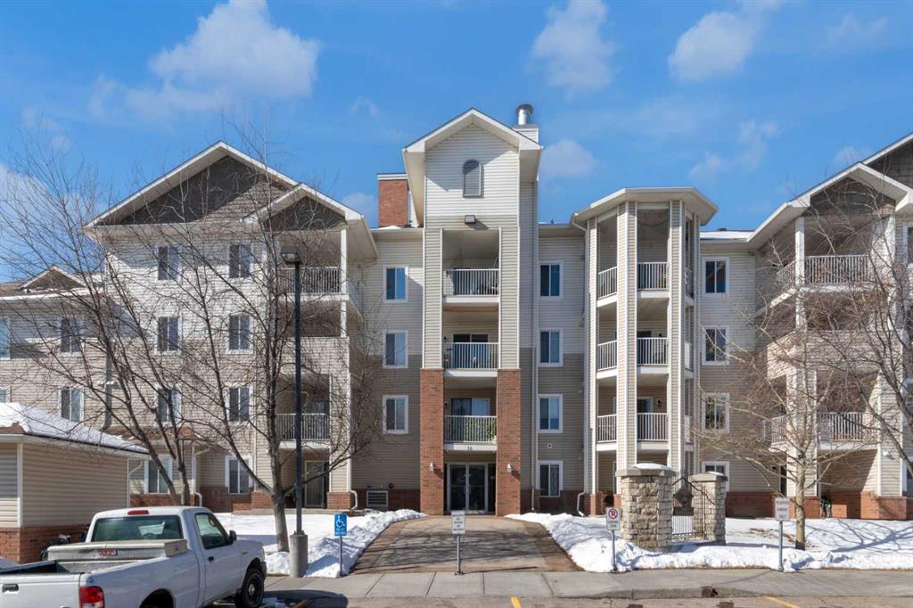 Picture for 104, 16 Country Village Bay NE