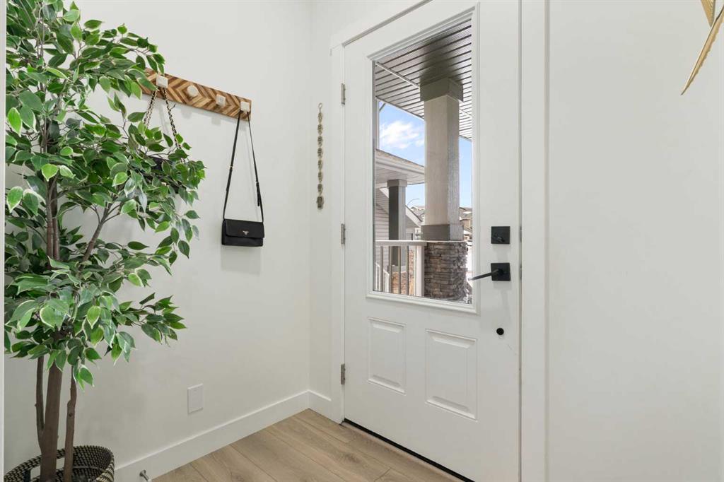 Picture for 555 Clydesdale Way 