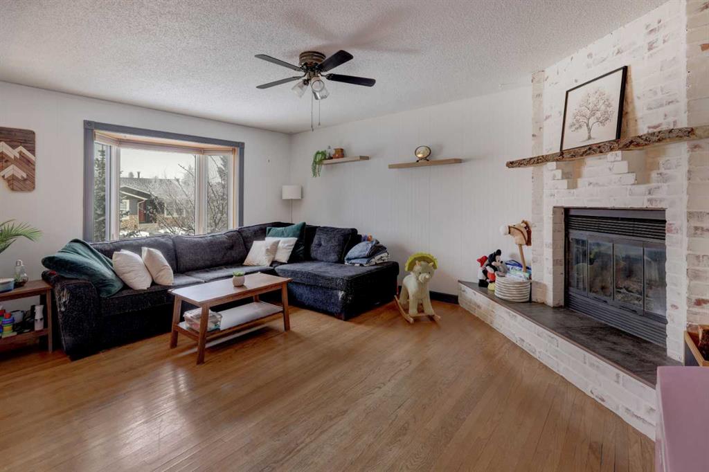 Picture for 1816 Meadowbrook Drive SE