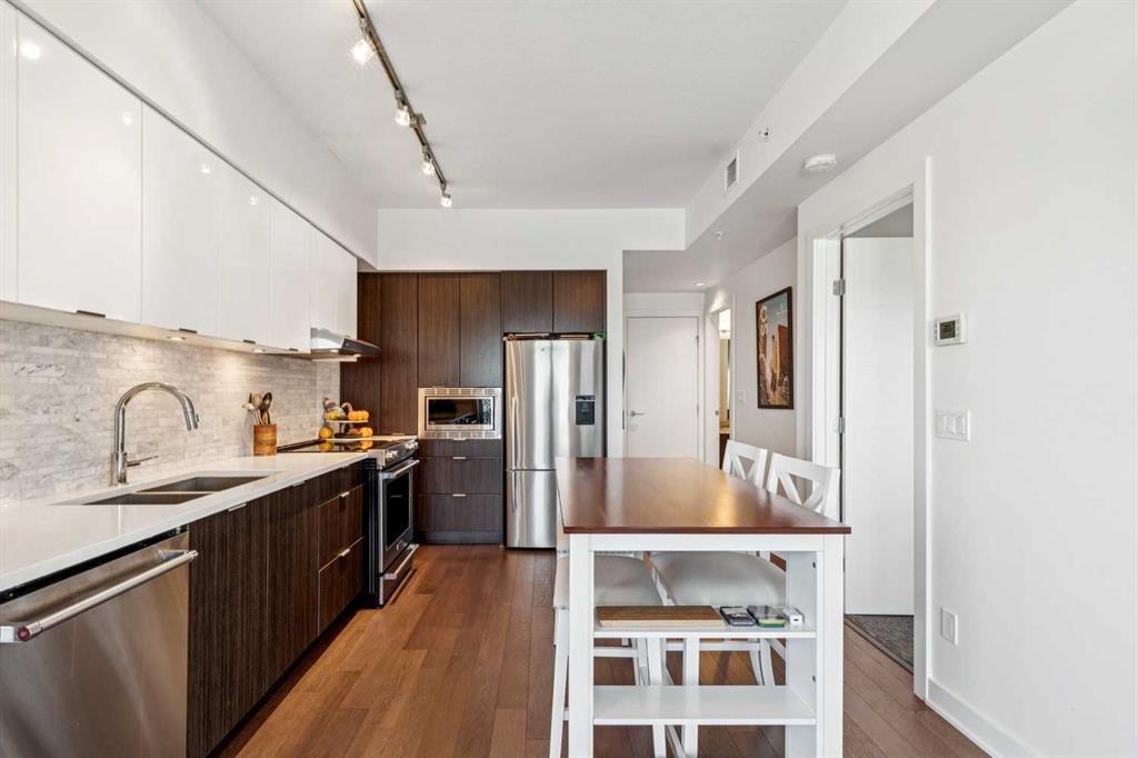 Picture for 3403, 930 6 Avenue SW