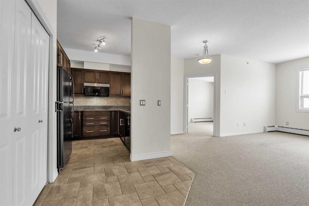 Picture for 415, 26 Val Gardena View SW