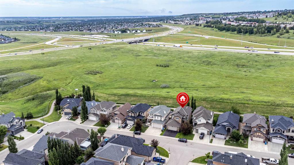 Picture for 84 Sherwood Rise NW