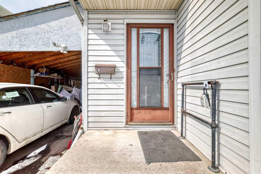 Picture for 12 Radcliffe Court SE