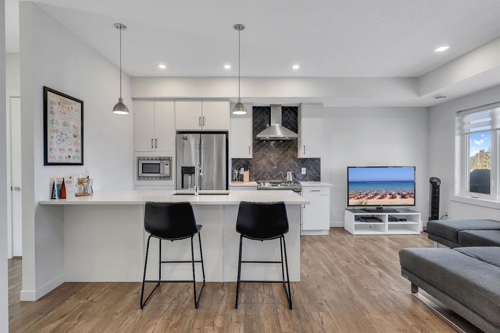 Picture for 516 Greenbriar Common NW