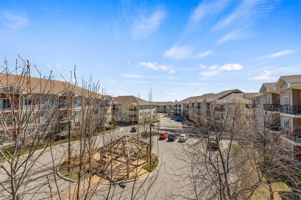 Picture for 1325, 1540 Sherwood Boulevard NW