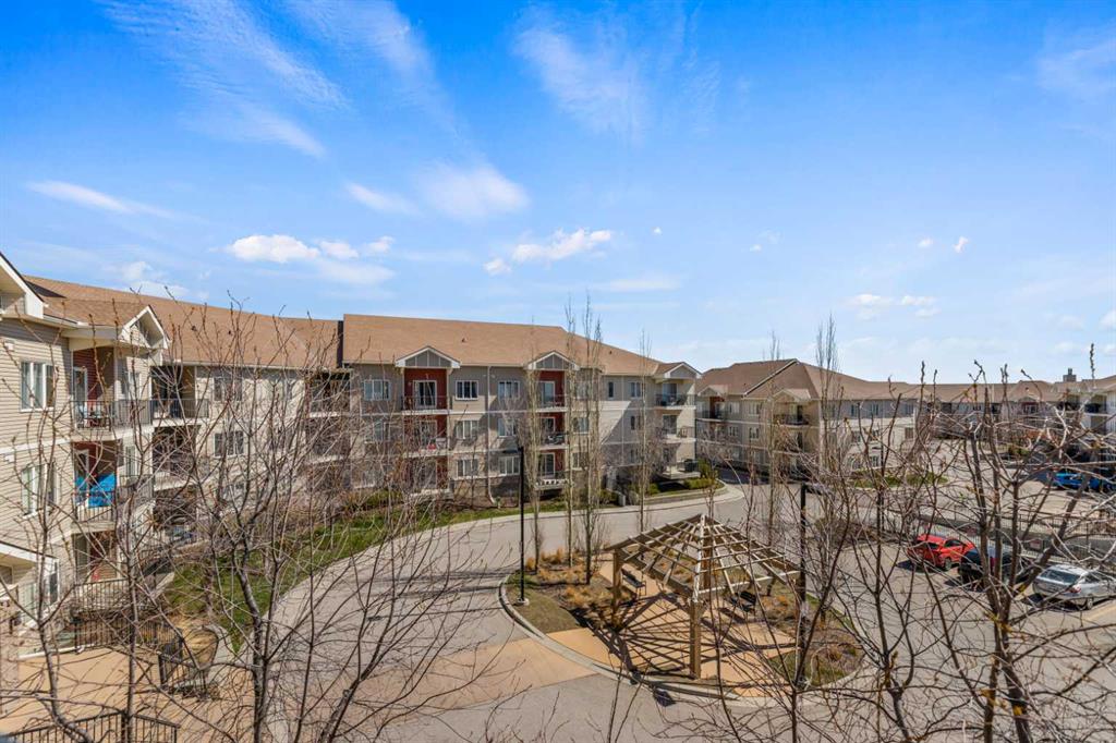 Picture for 1325, 1540 Sherwood Boulevard NW