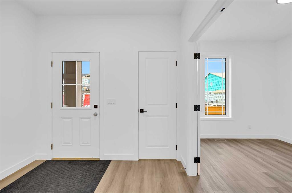 Picture for 45 Hotchkiss Gardens SE