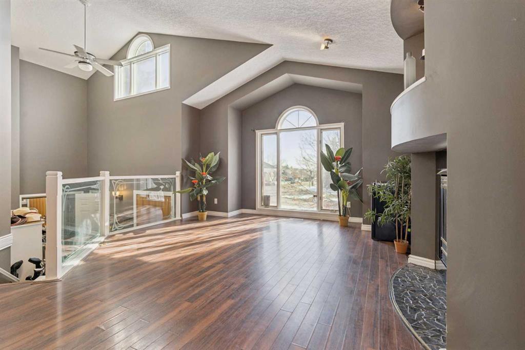 Picture for 8373 Edgevalley Drive NW