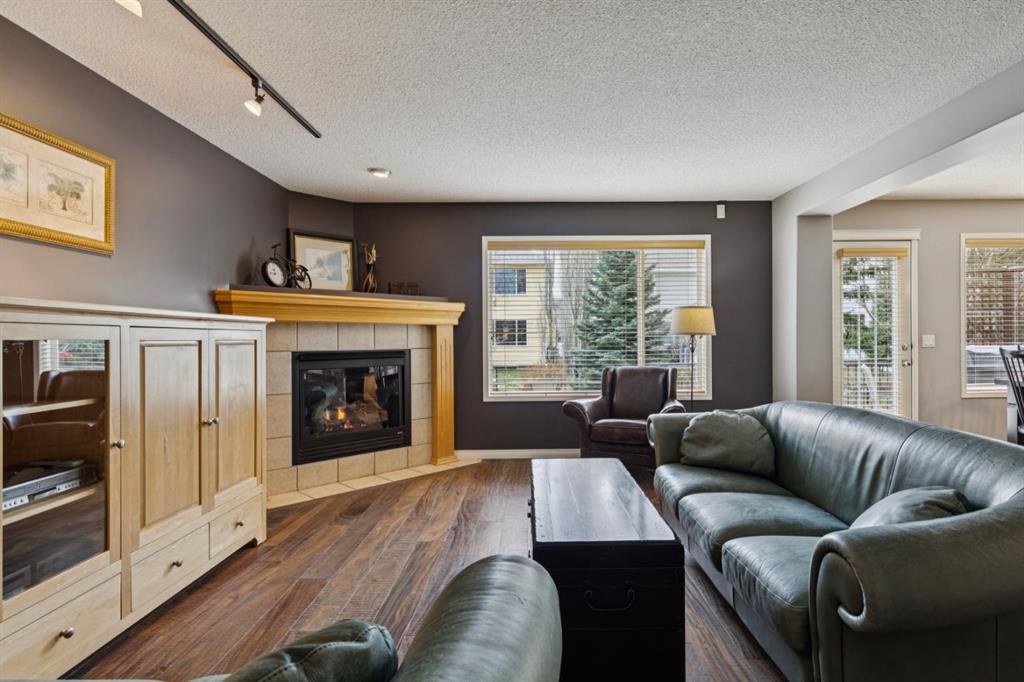 Picture for 65 Cougarstone Terrace SW