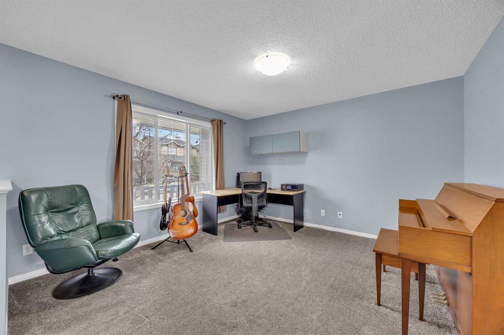 Picture for 122 Bridlecrest Manor SW
