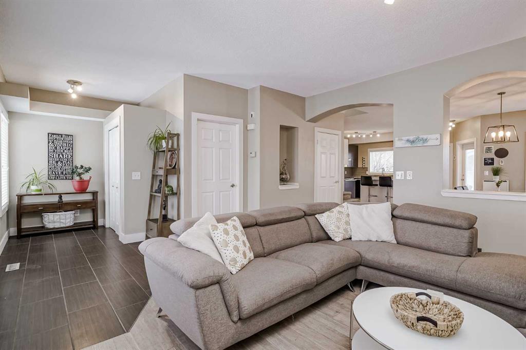 Picture for 260 Chaparral Ridge Circle SE