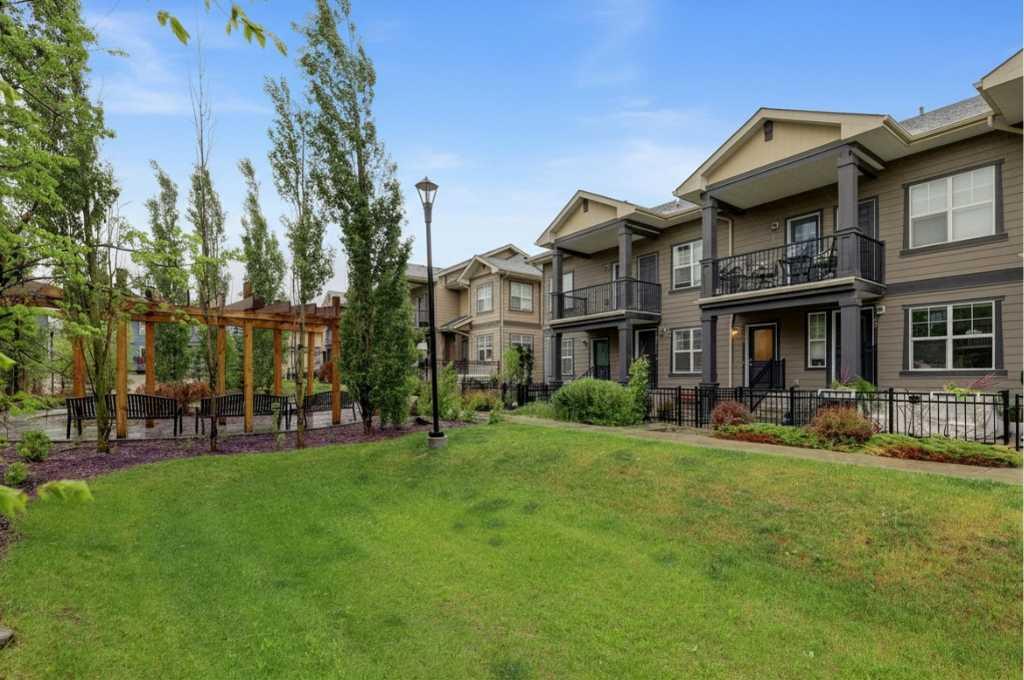 Picture for 28 Evanscrest Gardens NW