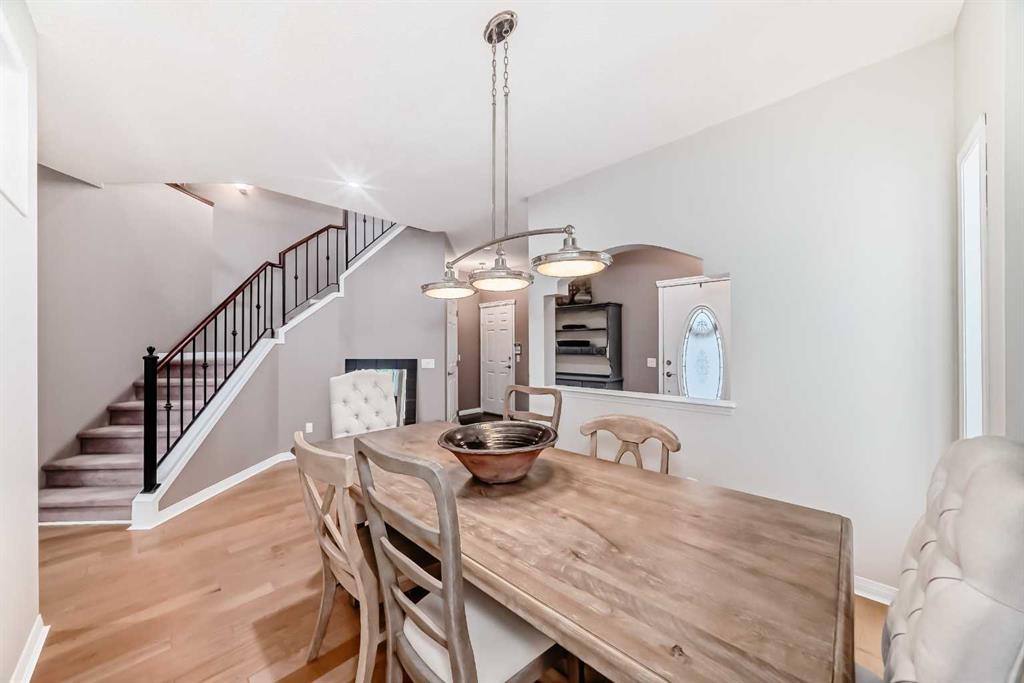 Picture for 409 Rocky Ridge Bay NW