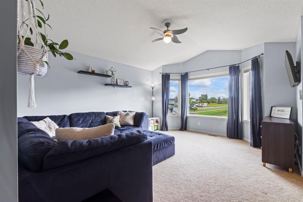 Picture for 303 Railway Point SE