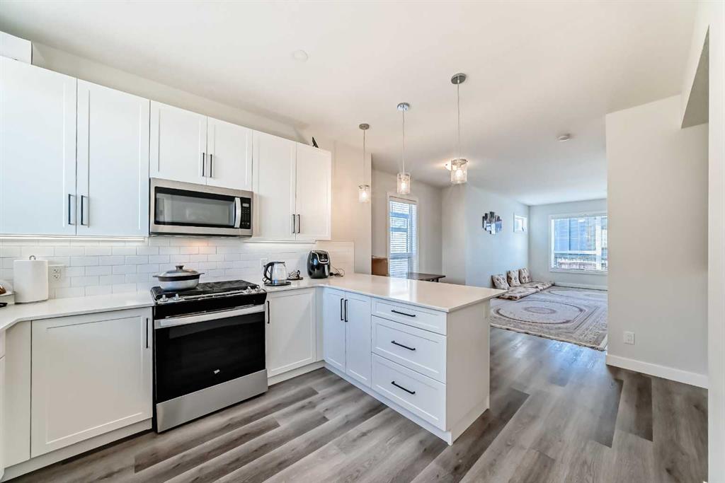 Picture for 30 Evanscrest Park NW