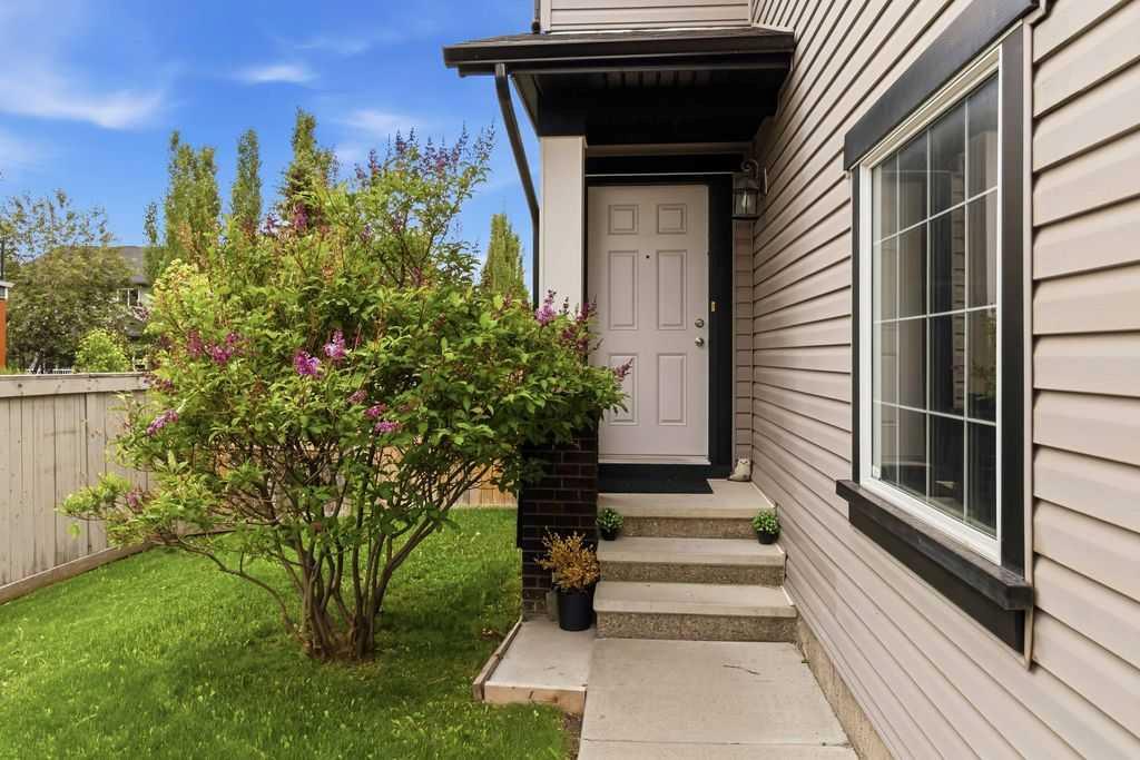 Picture for 156 Silverado Range Close SW