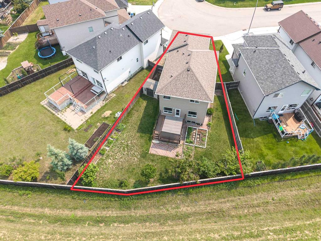 Picture for 127 Everwoods Park SW
