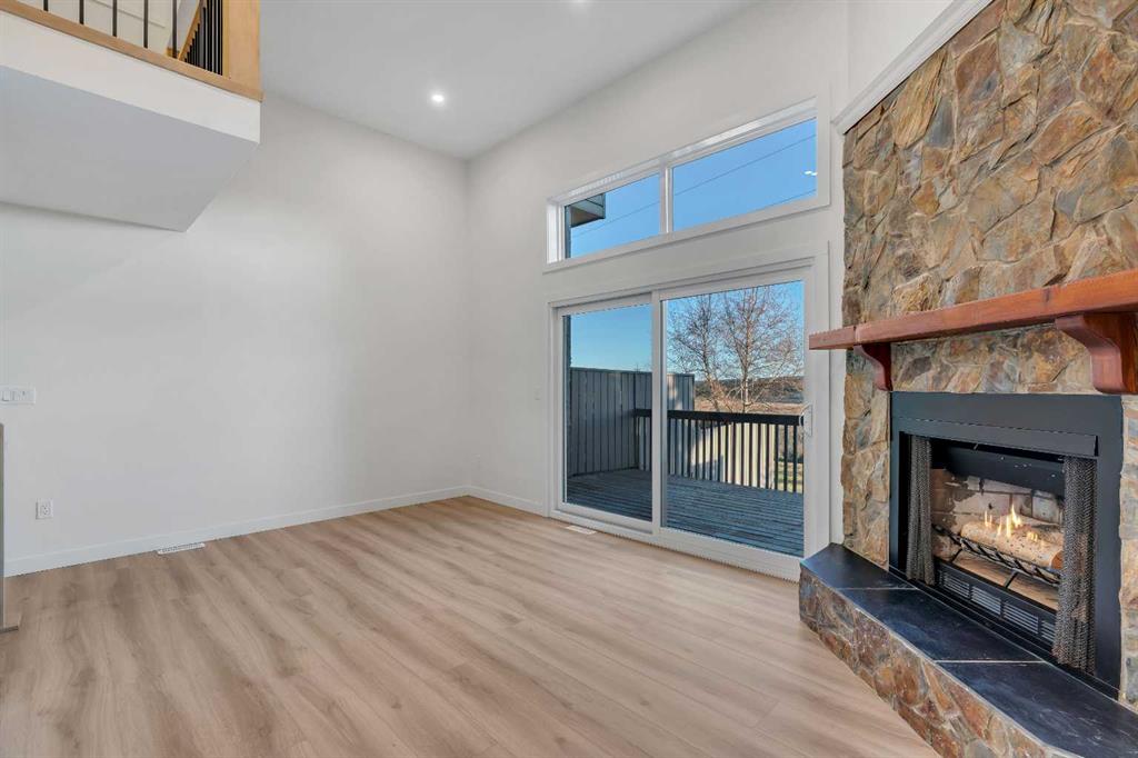Picture for 64, 23 Glamis Drive SW https://www.cirrealty.ca/reb/creb/26/A2266426_10.jpg