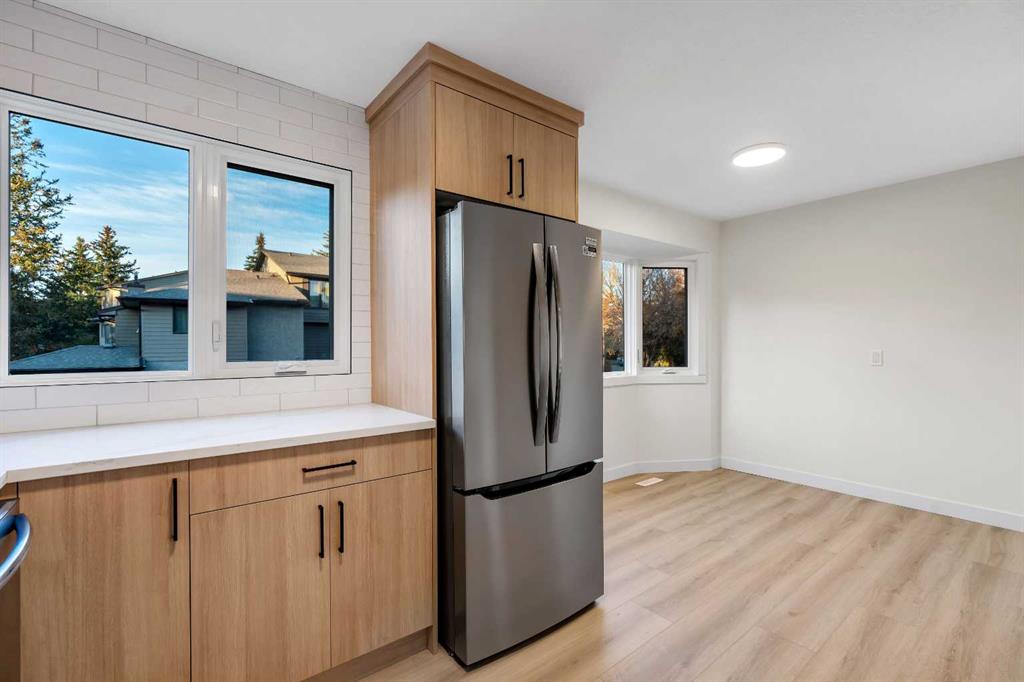 Picture for 64, 23 Glamis Drive SW https://www.cirrealty.ca/reb/creb/26/A2266426_17.jpg
