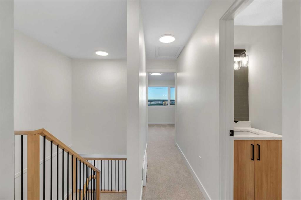 Picture for 64, 23 Glamis Drive SW https://www.cirrealty.ca/reb/creb/26/A2266426_21.jpg