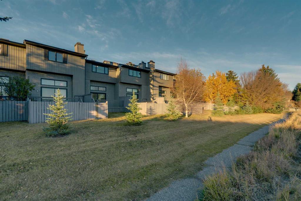 Picture for 64, 23 Glamis Drive SW https://www.cirrealty.ca/reb/creb/26/A2266426_32.jpg
