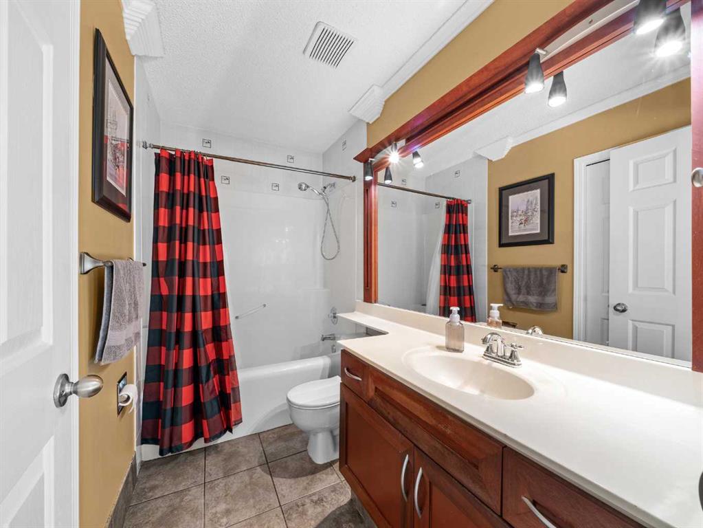 Picture for 9995 Scurfield Drive NW https://www.cirrealty.ca/reb/creb/26/A2266526_25.jpg