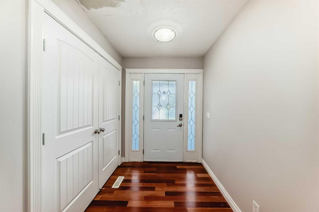 Picture for 87 Sherwood Circle NW