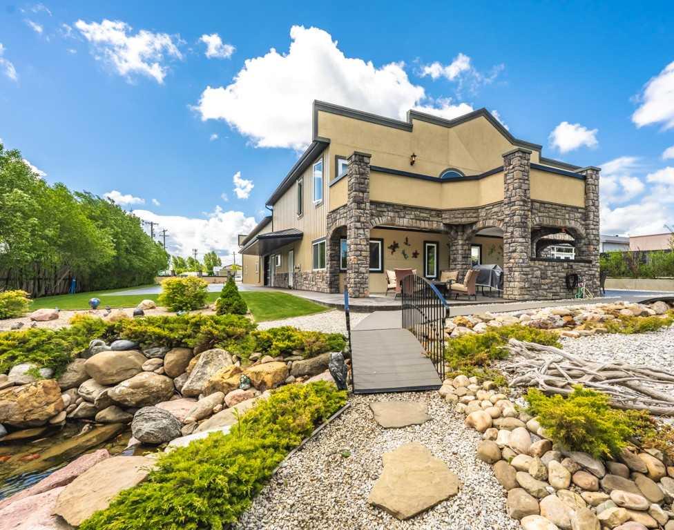 Picture for 1628 25 Avenue 