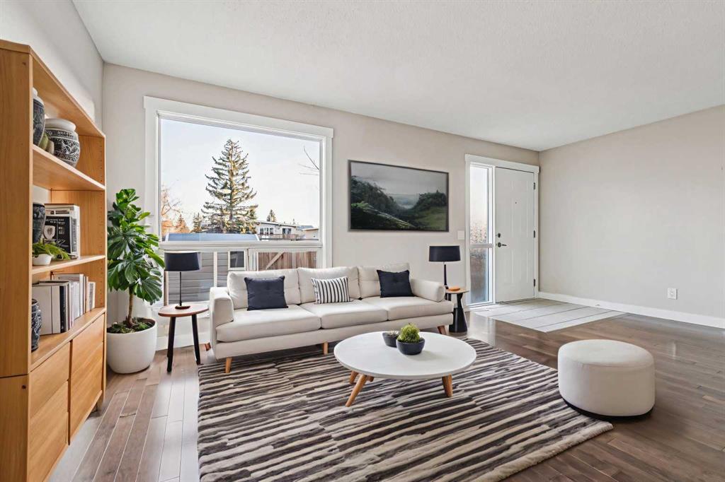 Picture for 60, 5425 Pensacola Crescent SE