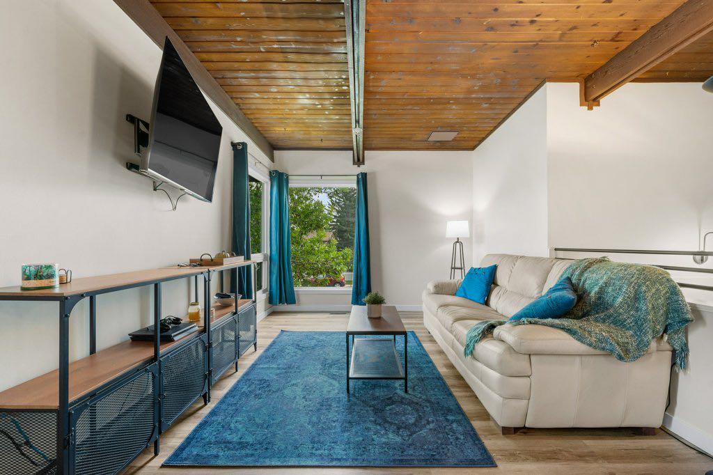 Picture for 615 Sabrina Road SW