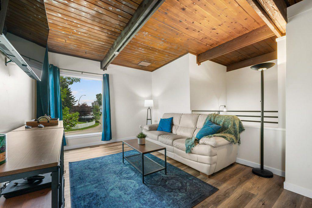 Picture for 615 Sabrina Road SW