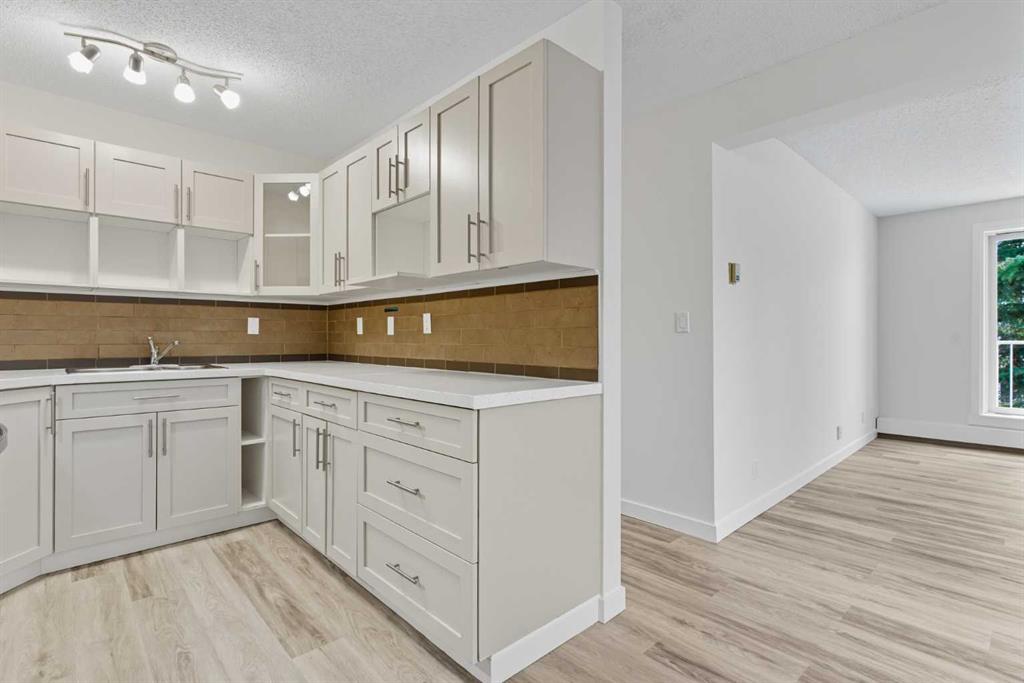 Picture for 302A, 5601 Dalton Drive NW