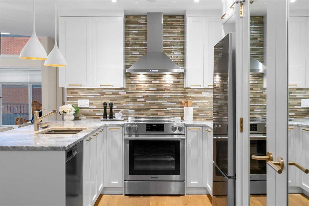 Picture for 511, 881 15 Avenue SW