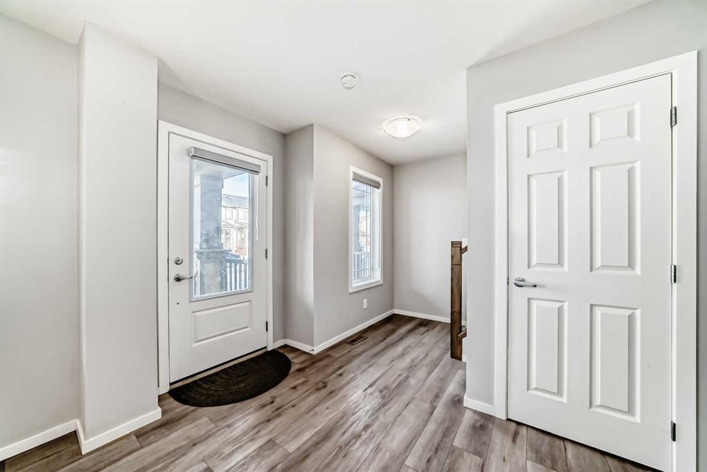 Picture for 1481 148 Avenue NW