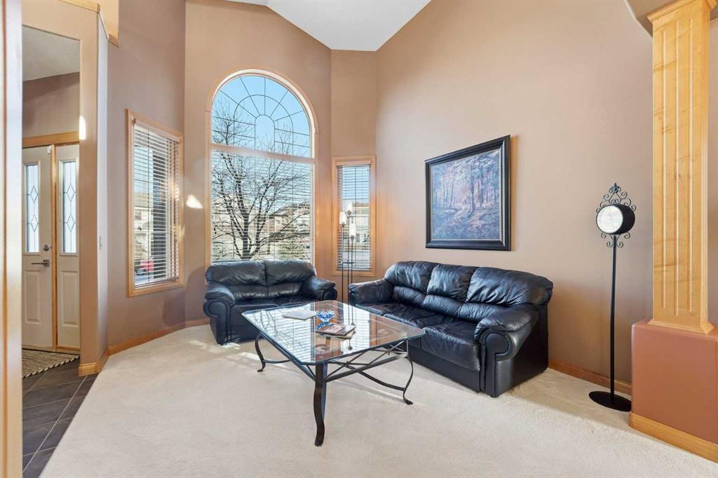 Picture for 133 Royal Abbey Court NW