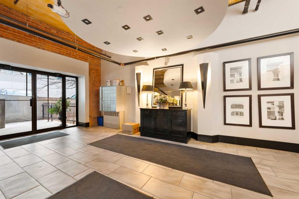 Picture for 305, 535 10 Avenue SW