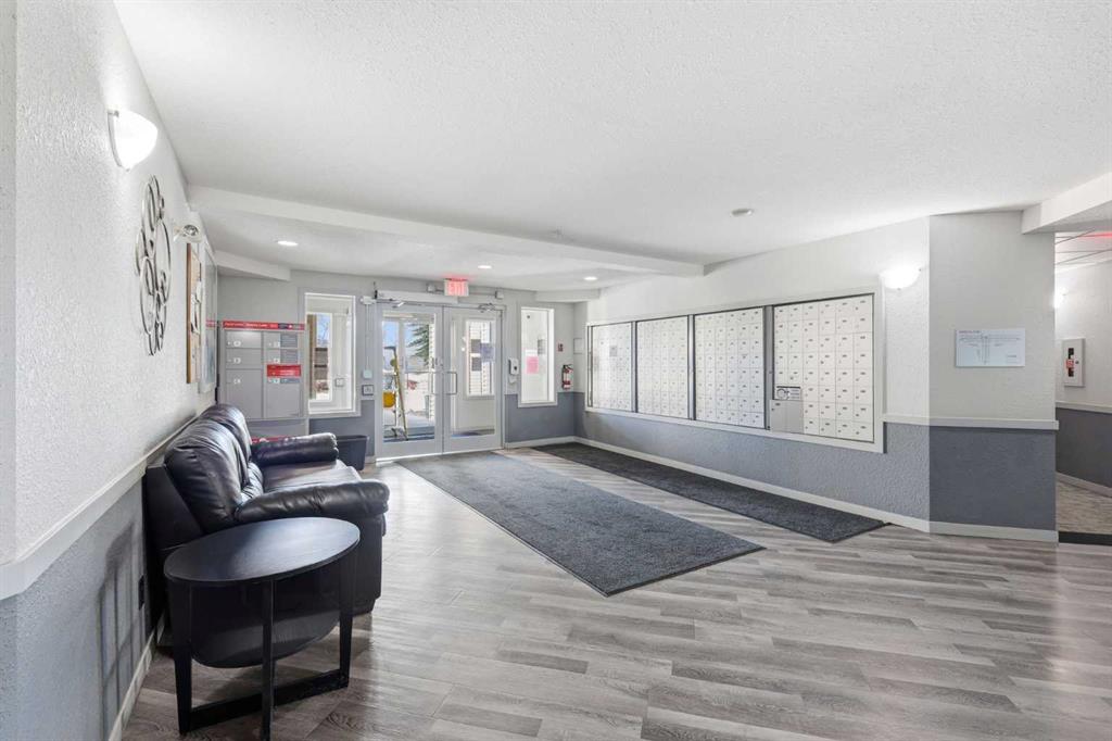 Picture for 322, 1717 60 Street SE