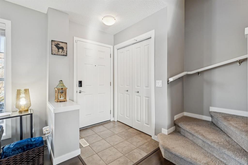 Picture for 322 Cranford Park SE
