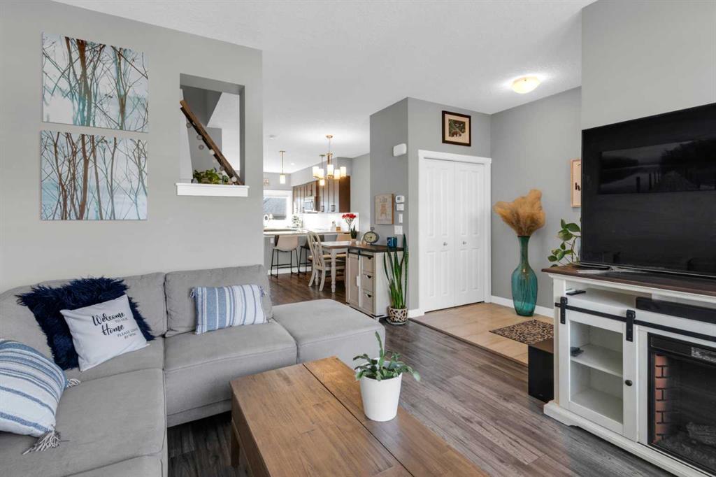 Picture for 594 Hillcrest Road SW