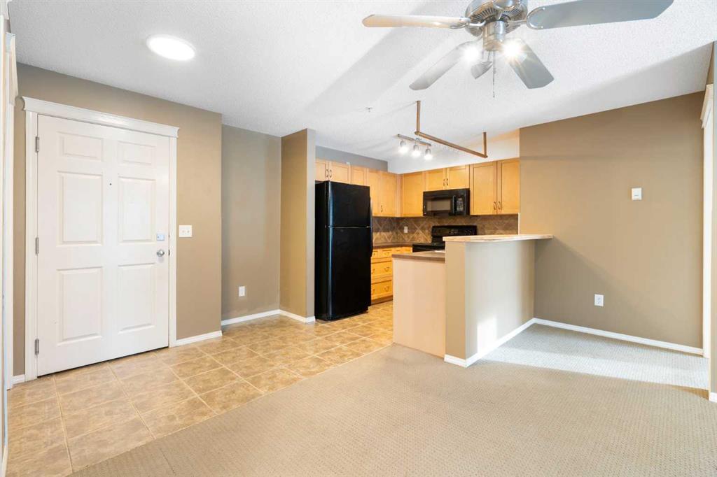 Picture for 4213, 70 Panamount Drive NW