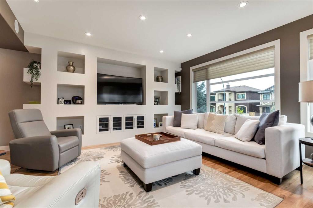 Picture for 1713 27 Street SW