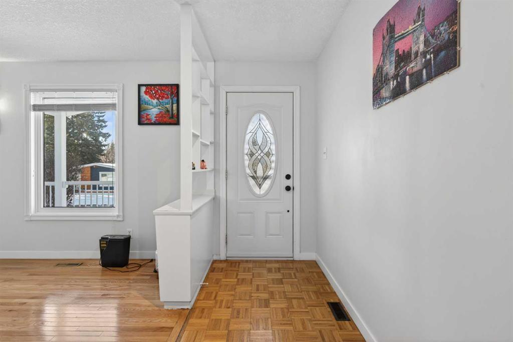 Picture for 5122 48 Street NW