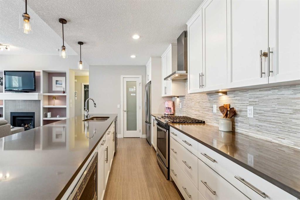 Picture for 252 Silverado Plains Park SW