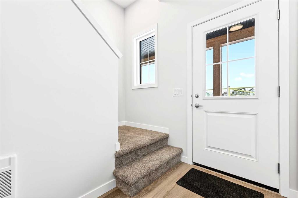 Picture for 104, 40 Creekside Way SW