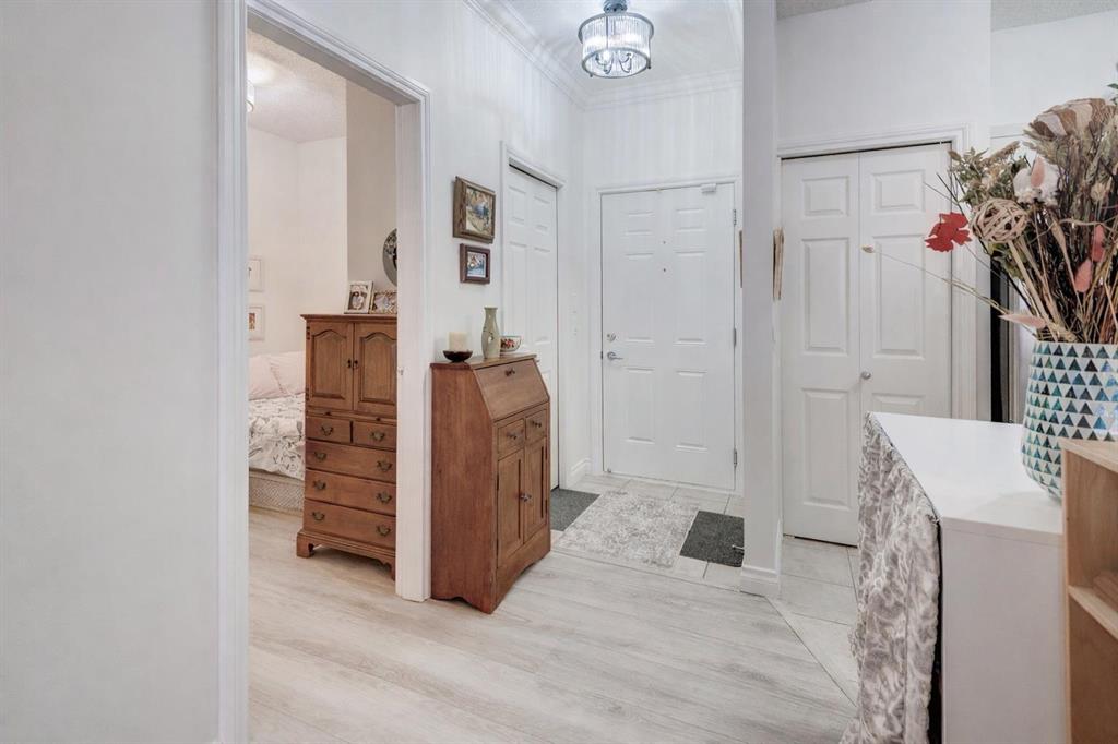 Picture for 207, 11170 30 Street SW