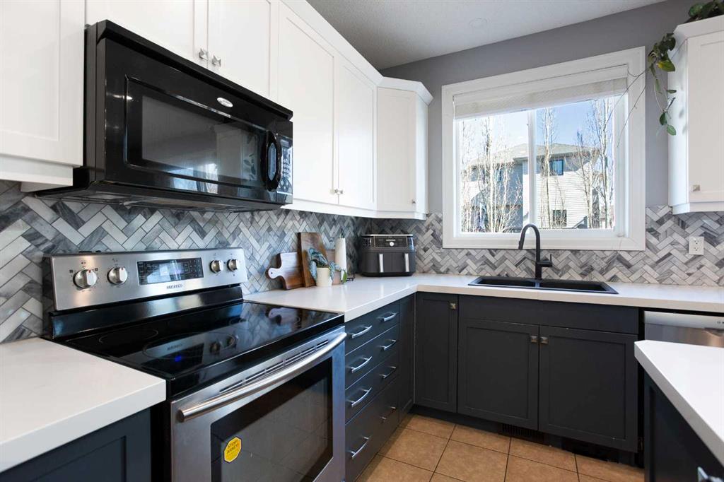 Picture for 2016 Windsong Drive SW