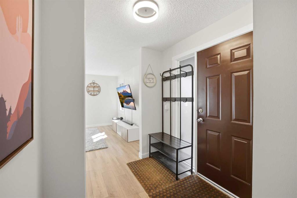 Picture for 107 Wood Oak Way SW